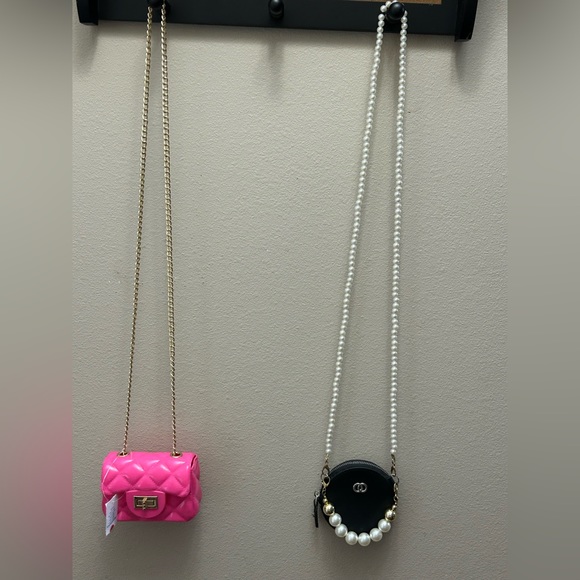 Two mini shoulder bags - Picture 3 of 9